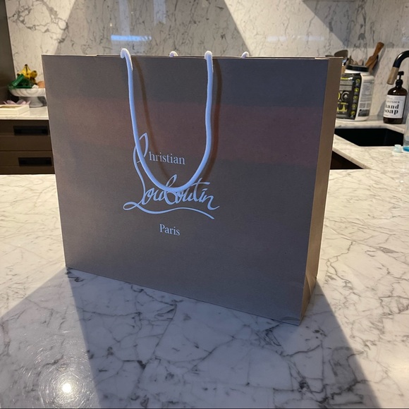 Large Original Louboutin Bag - Picture 8 of 9